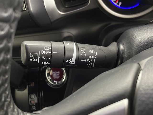 ホンダ Ｎ ＢＯＸ スラッシュ X 千葉県 2015(平27)年 10.4万km スマートブラック あんしんパッケージ/・シティーブレーキアシストシステム/・サイド/カーテンエアバック/ナビスペシャルパッケージ/純正7インチナビ/FM/AM.SD/DVD.USB.SD/フルセグTV/Bluetooth/サウンドマッピングシステム/ワイヤレス充電/運転席・助手席シートヒーター/ステアリングヒーター/ステアリングスイッチ/クルーズコントロール/プッシュスタート/スマートキー/スペアキー/純正フロアマット/ドアバイザー