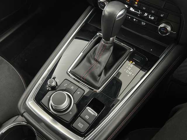 マツダ ＣＸ－８ XD ブラックトーンエディション 宮城県 2022(令4)年 6.1万km ジェットブラックマイカ アルパイン製フリップダウンモニター/CD/DVDプレーヤー/i-ACTIVSENSE/・プリクラッシュセーフティーシステム/・オートクルーズコントロール/・レーントレーシングアシスト/・オートマチックハイビーム/ブラインドスポットモニター/ヘッドアップディスプレイ/電動リアゲート/マツダコネクトナビ/（BT.USB.CD.DVD）/アラウンドビューモニター/フルセグテレビ/ETC/全席シートヒーター/前席パワーシート/ハーフレザーシート/ステアリングヒーター/革巻きステアリング/ステアリングスイッチ/電動パーキングブレーキ/プッシュスタート/スマートキー（2本）/純正フロアマット/ロールサンシェード/純正19インチアルミホイール/社外17インチ冬タイヤ積込/LEDヘッドライト