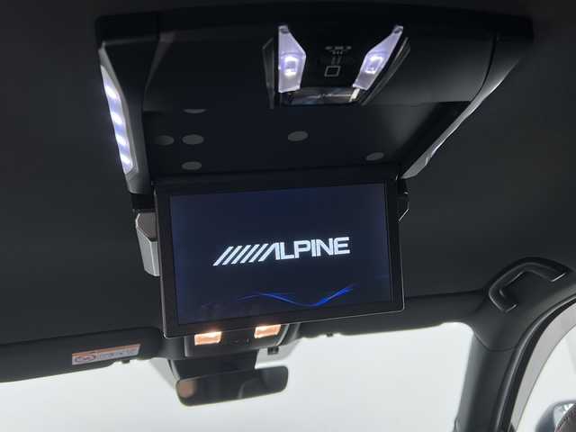マツダ ＣＸ－８ XD ブラックトーンエディション 宮城県 2022(令4)年 6.1万km ジェットブラックマイカ アルパイン製フリップダウンモニター/CD/DVDプレーヤー/i-ACTIVSENSE/・プリクラッシュセーフティーシステム/・オートクルーズコントロール/・レーントレーシングアシスト/・オートマチックハイビーム/ブラインドスポットモニター/ヘッドアップディスプレイ/電動リアゲート/マツダコネクトナビ/（BT.USB.CD.DVD）/アラウンドビューモニター/フルセグテレビ/ETC/全席シートヒーター/前席パワーシート/ハーフレザーシート/ステアリングヒーター/革巻きステアリング/ステアリングスイッチ/電動パーキングブレーキ/プッシュスタート/スマートキー（2本）/純正フロアマット/ロールサンシェード/純正19インチアルミホイール/社外17インチ冬タイヤ積込/LEDヘッドライト