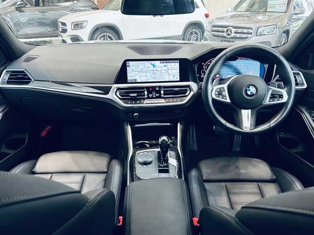 ＢＭＷ ＢＭＷ ３２０ｄ xDrive Mスポーツ EDジョイ+ 大阪府 2020(令2)年 3.7万km アルピンホワイトⅢ 黒革/パワーシート/Dシートメモリ/シートヒーター/純正ナビ/360度カメラ/applecarplay/ACC/ブラインドスポット/純正18インチAW/LEDヘッドライト/電動リアゲート/ワイヤレス充電