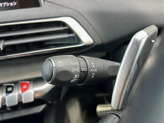 プジョー ３００８ GT ブルー HDi 石川県 2020(令2)年 5.8万km パール 衝突軽減ブレーキ/アダプティブクルーズコントロール/ブラインドスポットモニター/純正ナビ/後席用モニター/ＡｐｐｌｅＣａｒＰｌａｙ/フルセグ/バックカメラ/クリアランスソナー/オートマチックテールゲート/リモートチャージ