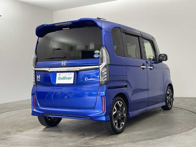 ホンダ Ｎ ＢＯＸ カスタム G L ターボ ホンダセンシング 兵庫県 2017(平29)年 7.2万km ブリリアントスポーティブルーメタリック2トーン ・Honda SENSING/・衝突軽減ブレーキ/・誤発進抑制機能/・後方誤発進抑制機能/・歩行者事故低減ステアリング/・路外逸脱抑制機能/・アダプティブ・クルーズ・コントロール/・車線維持支援システム/・オートハイビーム/・先行車発進お知らせ機能/・標識認識機能/・ビルトインETC車載器/・純正8インチメモリナビ(VXU-185NBi)/CD/DVD/SD/BT/フルセグTV/・バックカメラ/・両側パワースライドドア/・ハーフレザーシート/・パドルシフト/・オートリトラミラー/・プラズマクラスター技術搭載フルオート・エアコンディショナー/・前席用i-サイドエアバッグシステム＋サイドカーテンエアバッグシステム(前席/後席対応)/・純正15インチアルミホイール/・LEDヘッドライト/・LEDフォグライト/・スマートキー/・プッシュスタート/・ステアリングリモコン
