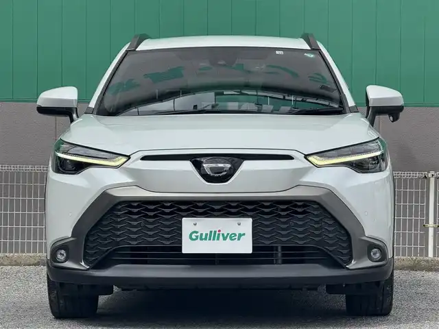 トヨタ カローラ クロス Z 千葉県 2022(令4)年 2.3万km プラチナホワイトパールマイカ 純正ディスプレイオーディオ（AM/FM/Bluetooth）/バックカメラ/ETC2.0/追従クルーズコントロール/前後ドライブレコーダー/MTモード付AT/前席シートヒーター/運転席パワーシート/ハーフレザーシート/パワーバックドア/コーナーセンサー/純正フロアマット/純正アルミホイール/LEDヘッドライト/ワンオーナー/取扱説明書/保証書
