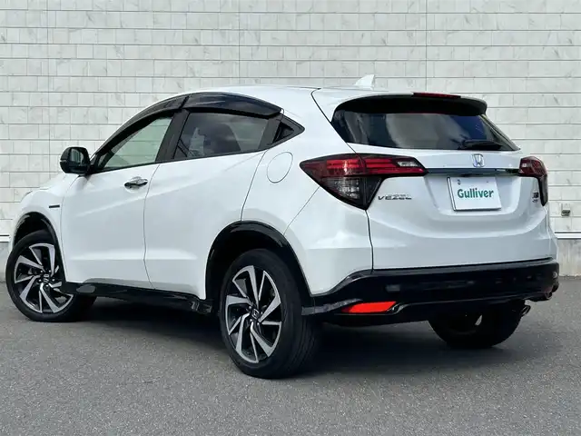 ホンダ ヴェゼル ハイブリッド RS ホンダセンシング 岐阜県 2019(平31)年 4.9万km プラチナホワイトパール ホンダセンシング　/純正SDナビ（Bluetooth・TV・CD・DVD・SD)　/ドライブレコーダー　/ハーフレザーシート　/前席シートヒーター　/ビルトインETC　/純正18インチアルミホイール　/パドルシフト/保証書/取扱説明書