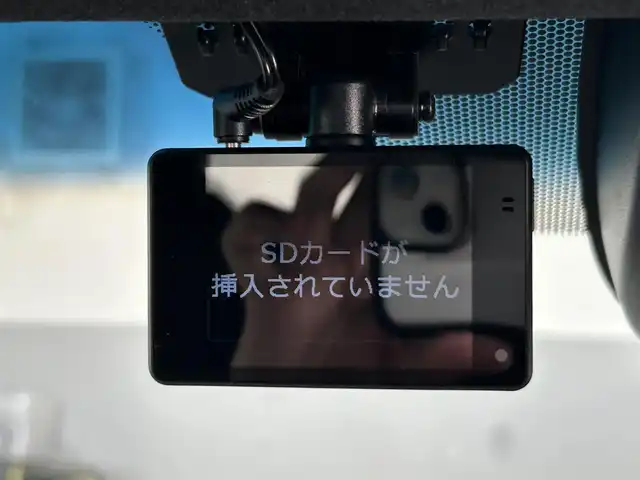 ホンダ ヴェゼル ハイブリッド RS ホンダセンシング 岐阜県 2019(平31)年 4.9万km プラチナホワイトパール ホンダセンシング　/純正SDナビ（Bluetooth・TV・CD・DVD・SD)　/ドライブレコーダー　/ハーフレザーシート　/前席シートヒーター　/ビルトインETC　/純正18インチアルミホイール　/パドルシフト/保証書/取扱説明書