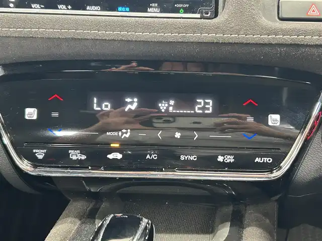 ホンダ ヴェゼル ハイブリッド RS ホンダセンシング 岐阜県 2019(平31)年 4.9万km プラチナホワイトパール ホンダセンシング　/純正SDナビ（Bluetooth・TV・CD・DVD・SD)　/ドライブレコーダー　/ハーフレザーシート　/前席シートヒーター　/ビルトインETC　/純正18インチアルミホイール　/パドルシフト/保証書/取扱説明書