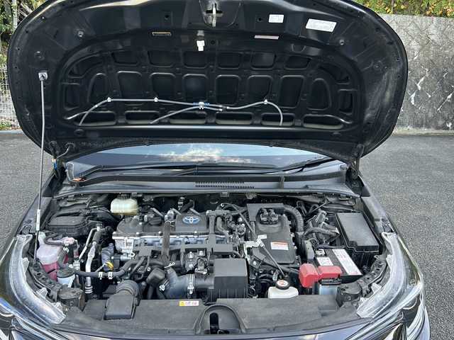 トヨタ カローラツーリング ハイブリッド ダブルバイビー 京都府 2021(令3)年 8.1万km ブラックマイカ 純正ディスプレイオーディオ/・フルセグTV/BT Audio/AM/FM/USB/・バックカメラ/前後ドラレコ/ビルトインETC/プリクラッシュセーフティ/レーダークルコン/車線逸脱防止/オートライト/オートハイビーム/オールオートパワーウィンドウ/電格ウィンカーミラー/電動パーキングブレーキ/プッシュスタート/ハーフレザーシート/横滑り防止機能/コーナーセンサー/EVMODE/DRIVEMODE/純正ドアバイザー/純正フロアマット/保証書/取扱説明書/スマートキースペア×１