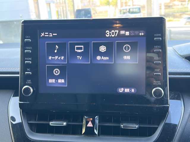 トヨタ カローラツーリング ハイブリッド ダブルバイビー 京都府 2021(令3)年 8.1万km ブラックマイカ 純正ディスプレイオーディオ/・フルセグTV/BT Audio/AM/FM/USB/・バックカメラ/前後ドラレコ/ビルトインETC/プリクラッシュセーフティ/レーダークルコン/車線逸脱防止/オートライト/オートハイビーム/オールオートパワーウィンドウ/電格ウィンカーミラー/電動パーキングブレーキ/プッシュスタート/ハーフレザーシート/横滑り防止機能/コーナーセンサー/EVMODE/DRIVEMODE/純正ドアバイザー/純正フロアマット/保証書/取扱説明書/スマートキースペア×１