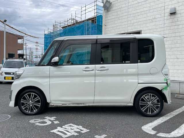 ダイハツ タント カスタム RS SA 埼玉県 2013(平25)年 6.9万km パールホワイトⅢ 純正SDナビ/　 DTV/CD/DVD/SD/SD REC/BT/USB/スマートアシスト/両側パワースライド/社外ドライブレコーダー（型：ZDR-012）/ETC/プッシュスタート/スマートキー/純正フロアマット