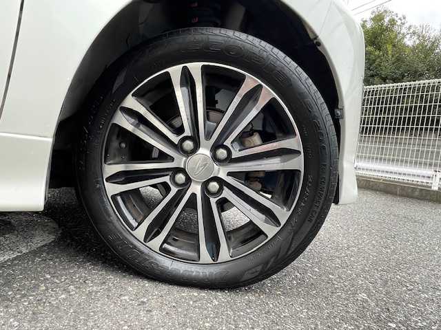 ダイハツ タント カスタム RS SA 埼玉県 2013(平25)年 6.9万km パールホワイトⅢ 純正SDナビ/　 DTV/CD/DVD/SD/SD REC/BT/USB/スマートアシスト/両側パワースライド/社外ドライブレコーダー（型：ZDR-012）/ETC/プッシュスタート/スマートキー/純正フロアマット
