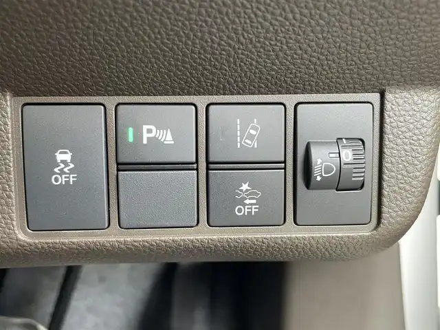 ホンダ Ｎ ＷＧＮ L 静岡県 2024(令6)年 0.3万km プラチナホワイトパール ワンオーナー/純正ナビ/フルセグTV/BT/USB/バックカメラ/前後ドライブレコーダー/前席シートヒーター/バックソナー/レーダークルーズコントロール/衝突軽減ブレーキ/レーンキープアシスト/ステアリングスイッチ/保証書/取扱説明書