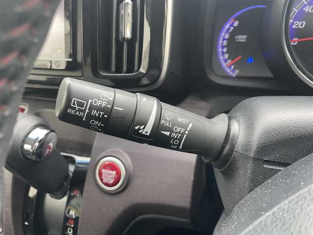 ホンダ Ｎ ＯＮＥ プレミアム SSパッケージ 埼玉県 2015(平27)年 4.6万km プレミアムブルームーンパール ・社外ナビ/・シートヒーター/・バックカメラ/・純正アルミホイール/・取説/・保証書