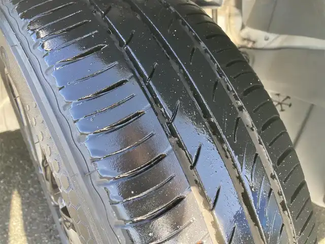 ホンダ シャトル ハイブリッド X 静岡県 2015(平27)年 8.6万km ホワイトオーキッドパール あんしんパッケージ/純正メモリーナビ/　AM FM CD DVD Bluetooth USB/ビルトインETC/前方ドライブレコーダー/LEDオートヘッドランプ/ハーフレザーシート/クルーズコントロール/純正15インチアルミホイール/スマートキー2本/パーキングアシスト/パドルシフト/フロントフォグランプ/シティブレーキアクティブシステム/フルセグTV/バックモニター