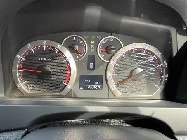 トヨタ ヴェルファイア 2．4Z ゴールデンアイズⅡ 大阪府 2014(平26)年 4.3万km ブラック トヨタセーフティセンス/・クルーズコントロール/・クリアランスソナー/純正ナビ/・Bluetooth/フルセグTV/CD/DVD/ラジオ/主要装備/・バックカメラ/・横滑り防止装置/・両側パワースライドドア/・パワーバックドア/・サンルーフ/・100V電源/・合皮シート/・オットマン/・ステアリングスイッチ/・nanoe/・自動防眩ルームミラー/・ダブルサイド+カーテンエアバック/・ETC