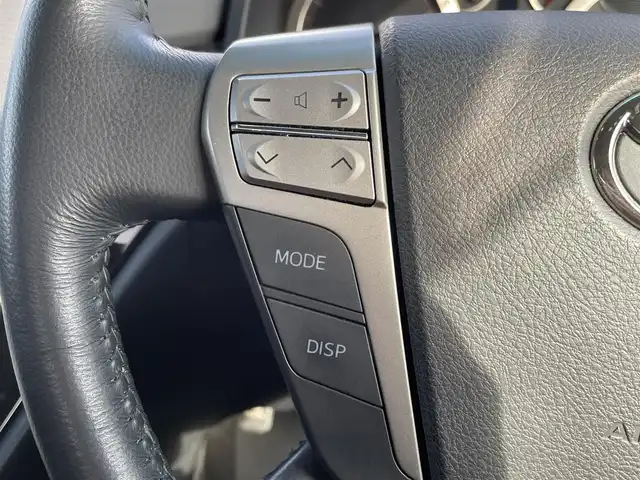 トヨタ ヴェルファイア 2．4Z ゴールデンアイズⅡ 大阪府 2014(平26)年 4.3万km ブラック トヨタセーフティセンス/・クルーズコントロール/・クリアランスソナー/純正ナビ/・Bluetooth/フルセグTV/CD/DVD/ラジオ/主要装備/・バックカメラ/・横滑り防止装置/・両側パワースライドドア/・パワーバックドア/・サンルーフ/・100V電源/・合皮シート/・オットマン/・ステアリングスイッチ/・nanoe/・自動防眩ルームミラー/・ダブルサイド+カーテンエアバック/・ETC