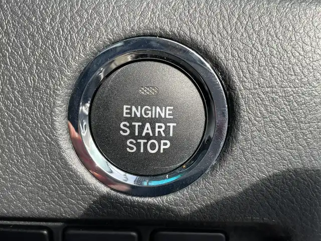 トヨタ ヴェルファイア 2．4Z ゴールデンアイズⅡ 大阪府 2014(平26)年 4.3万km ブラック トヨタセーフティセンス/・クルーズコントロール/・クリアランスソナー/純正ナビ/・Bluetooth/フルセグTV/CD/DVD/ラジオ/主要装備/・バックカメラ/・横滑り防止装置/・両側パワースライドドア/・パワーバックドア/・サンルーフ/・100V電源/・合皮シート/・オットマン/・ステアリングスイッチ/・nanoe/・自動防眩ルームミラー/・ダブルサイド+カーテンエアバック/・ETC