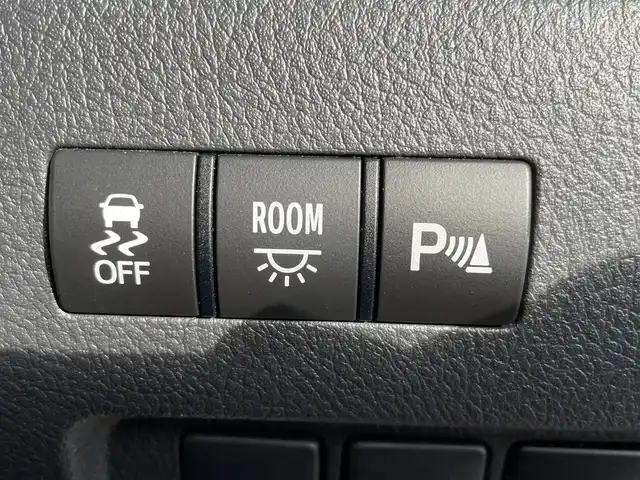 トヨタ ヴェルファイア 2．4Z ゴールデンアイズⅡ 大阪府 2014(平26)年 4.3万km ブラック トヨタセーフティセンス/・クルーズコントロール/・クリアランスソナー/純正ナビ/・Bluetooth/フルセグTV/CD/DVD/ラジオ/主要装備/・バックカメラ/・横滑り防止装置/・両側パワースライドドア/・パワーバックドア/・サンルーフ/・100V電源/・合皮シート/・オットマン/・ステアリングスイッチ/・nanoe/・自動防眩ルームミラー/・ダブルサイド+カーテンエアバック/・ETC