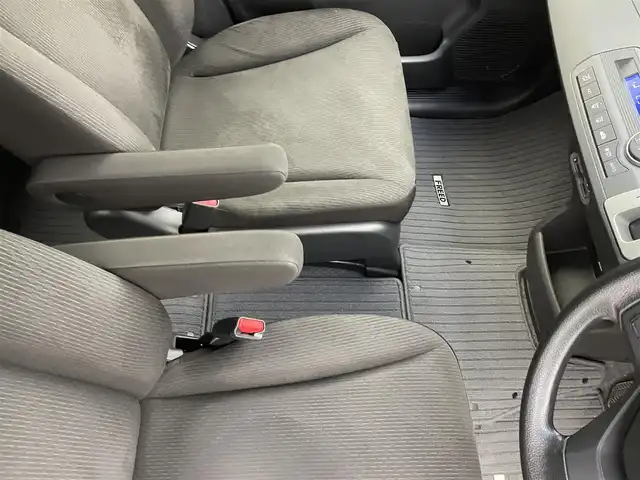 ホンダ フリード G ジャストセレクション 宮城県 2015(平27)年 8.9万km モダンスティールM 純正ナビ/両側パワースライドドア/ＨＩＤヘッドライト/オートライト/フルオートエアコン/バックモニター/Ｂｌｕｅｔｏｏｔｈオーディオ/フルセグＴＶ/スマートキー/ＥＴＣ/ステアリングリモコン/禁煙車