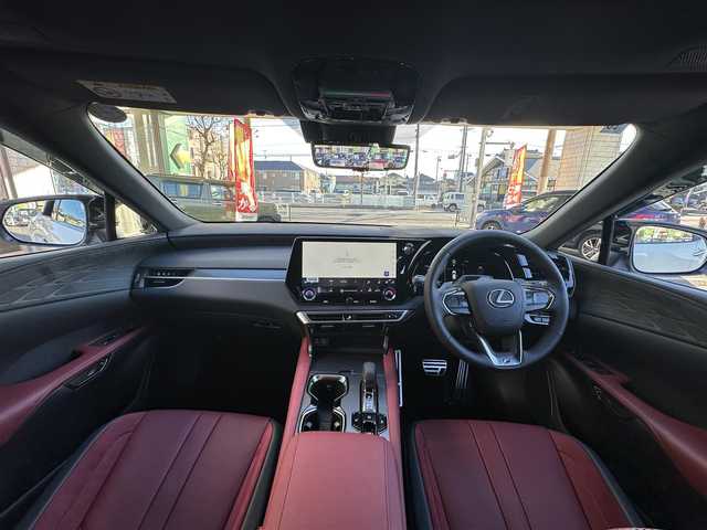 レクサス ＲＸ 500h Fスポーツパフォーマンス 東京都 2025(令7)年 0.1千km パール TRDエアロ/ナビゲーション/フルセグテレビ/ブルトゥース接続/USB接続/全方位カメラ/ハンドルヒーター/シートヒーター/衝突軽減ブレーキ/車線逸脱警報/アダプティブクルーズ/パドルシフト/ヘッドアップディスプレイ/保証書/取扱説明書/整備手帳/スマートキーX2個