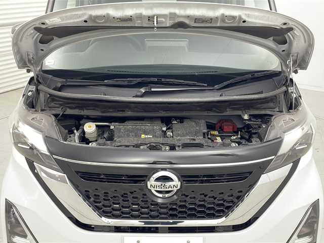 日産 ルークス HWS X プロパイロットED 茨城県 2022(令4)年 3.9万km チタニウムグレーM/シルキーホワイト 禁煙車/純正ナビ/・フルセグＴＶ/・Bluetooth/アラウンドビューモニター/両側オートスライドドア/プロパイロット/大画面ナビ/快適パック/オートブレーキホールド/フロントフォグ/ウインカーミラー