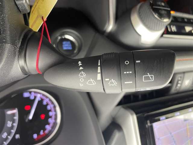 トヨタ ＲＡＶ４ アドベンチャー 大分県 2020(令2)年 5.2万km アティチュードブラックマイカ 4WD/TOYOTAセーフティセンス/・プリクラッシュセーフティ/・レーンディパーチャアラート/・レーダークルーズコントロール/・オートマチックハイビーム/純正9型ナビ　型式：NSZT-Y68T/・フルセグTV、DVD、AM/FM/・USB、BT対応、HDMI/ステアリングスイッチ/バックカメラ/ETC2.0/合皮シート/・D席パワーシート/電動パーキング/オートホールド機能/横滑り防止装置/電動格納ミラー/純正フロアマット/オートライト/LEDヘッドライト/フォグランプ/純正19インチアルミホイール/クリアランスソナー