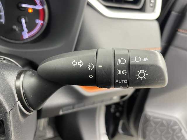 トヨタ ＲＡＶ４ アドベンチャー 大分県 2020(令2)年 5.2万km アティチュードブラックマイカ 4WD/TOYOTAセーフティセンス/・プリクラッシュセーフティ/・レーンディパーチャアラート/・レーダークルーズコントロール/・オートマチックハイビーム/純正9型ナビ　型式：NSZT-Y68T/・フルセグTV、DVD、AM/FM/・USB、BT対応、HDMI/ステアリングスイッチ/バックカメラ/ETC2.0/合皮シート/・D席パワーシート/電動パーキング/オートホールド機能/横滑り防止装置/電動格納ミラー/純正フロアマット/オートライト/LEDヘッドライト/フォグランプ/純正19インチアルミホイール/クリアランスソナー