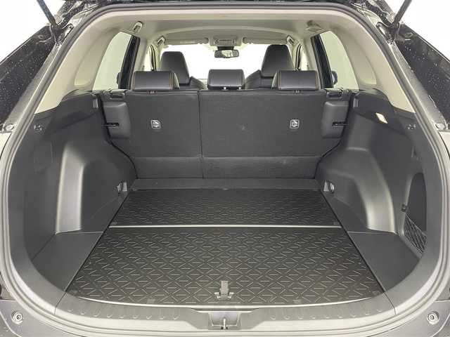 トヨタ ＲＡＶ４ アドベンチャー 大分県 2020(令2)年 5.2万km アティチュードブラックマイカ 4WD/TOYOTAセーフティセンス/・プリクラッシュセーフティ/・レーンディパーチャアラート/・レーダークルーズコントロール/・オートマチックハイビーム/純正9型ナビ　型式：NSZT-Y68T/・フルセグTV、DVD、AM/FM/・USB、BT対応、HDMI/ステアリングスイッチ/バックカメラ/ETC2.0/合皮シート/・D席パワーシート/電動パーキング/オートホールド機能/横滑り防止装置/電動格納ミラー/純正フロアマット/オートライト/LEDヘッドライト/フォグランプ/純正19インチアルミホイール/クリアランスソナー
