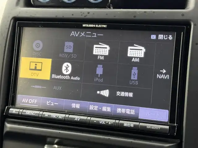 日産 エクストレイル 20GT S 福岡県 2014(平26)年 6.8万km ブリリアントシルバー 社外ナビ　（NR-MZ077）/ルーフキャリア　/ルーフレール　/社外ナビ（フルセグTV）/カプロンシート　/ダウンヒルアシスト　/スマートキー　/横滑り防止機能　/社外１６インチホイール（スタッドレスタイヤ）/純正フロアマット　/純正ドアバイザー/オールモード４×４－ｉシステム