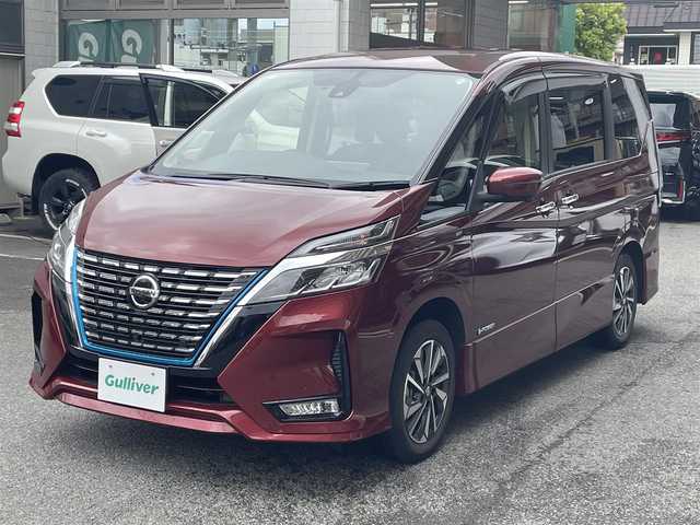 日産 セレナ e－パワー ハイウェイスター V 大阪府 2020(令2)年 4.6万km マルーンレッド プロパイロット/インテリジェントアラウンドビューモニター/インテリジェントパーキングアシスト/インテリジェントLI（車線逸脱防止支援システム）/インテリジェントDA（ふらつき警報）/踏み間違い衝突防止アシスト/標識検知機能/クルーズコントロール/SRSカーテンエアバックシステム＆サイドエアバックシステム（前席）/ブラインドスポット/快適パック/・スーパーUVカット断熱クリーンガラス/・パーソナルテーブル（セカンド・サード左右）/・カップホルダー12個/・USB電源ソケット（セカンド・サード各2個）/・セカンドシート超ロングスライド＋横スライド/・サードシートスライド/・シートバックフック8個/・シートバックポケット/ステアリングヒーター/革巻きステアリング/ステアリングスイッチ/ドライブレコーダー（フロント）/フルセグテレビ（CD・DVD・BT）/USB・HDMI・SDカード/ETC/両側パワースライドドア