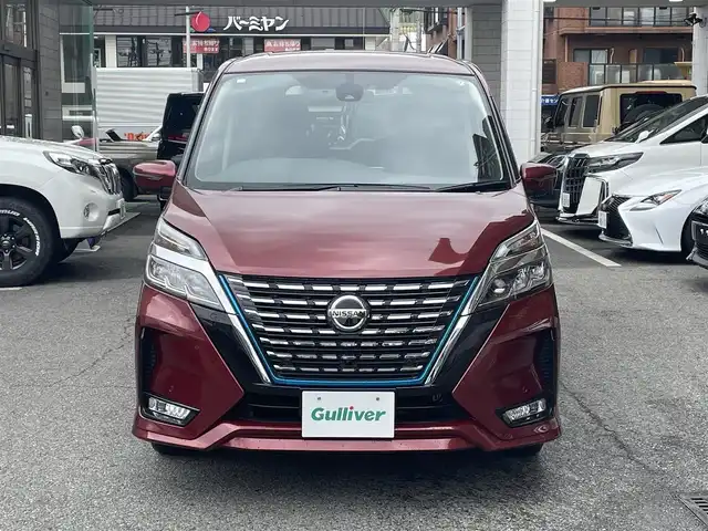日産 セレナ e－パワー ハイウェイスター V 大阪府 2020(令2)年 4.6万km マルーンレッド プロパイロット/インテリジェントアラウンドビューモニター/インテリジェントパーキングアシスト/インテリジェントLI（車線逸脱防止支援システム）/インテリジェントDA（ふらつき警報）/踏み間違い衝突防止アシスト/標識検知機能/クルーズコントロール/SRSカーテンエアバックシステム＆サイドエアバックシステム（前席）/ブラインドスポット/快適パック/・スーパーUVカット断熱クリーンガラス/・パーソナルテーブル（セカンド・サード左右）/・カップホルダー12個/・USB電源ソケット（セカンド・サード各2個）/・セカンドシート超ロングスライド＋横スライド/・サードシートスライド/・シートバックフック8個/・シートバックポケット/ステアリングヒーター/革巻きステアリング/ステアリングスイッチ/ドライブレコーダー（フロント）/フルセグテレビ（CD・DVD・BT）/USB・HDMI・SDカード/ETC/両側パワースライドドア