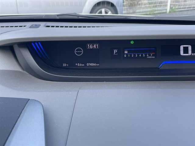 ホンダ フリード G ホンダセンシング 静岡県 2016(平28)年 7.4万km ホワイトオーキッドパール ワンオーナー/純正ナビ/フルセグTV/DVD/CD/SD/BT/MSV/バックカメラ/両側パワースライドドア/衝突軽減ブレーキ/レーンキープアシスト/レーダークルーズコントロール/ビルトインETC/LEDヘッドライト/スマートキー×2/保証書/取扱説明書/ナビ取扱説明書/R1/3/5点検記録簿有