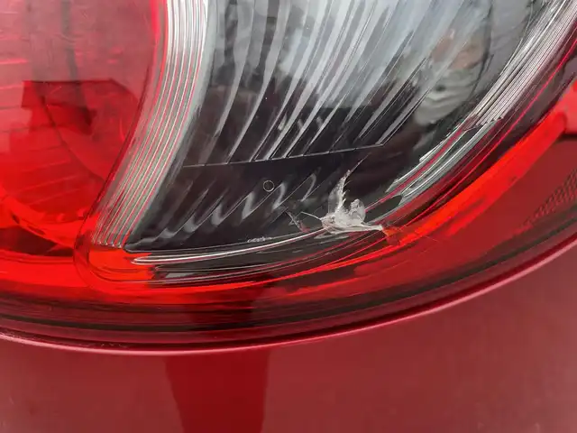 マツダ ＣＸ－５ XD Lパッケージ 愛知県 2013(平25)年 9.6万km ソウルレッドプレミアムメタリック (株)IDOMが運営する【じしゃロン豊川店】の自社ローン専用車両になります。こちらは現金またはオートローンご利用時の価格です。自社ローンご希望の方は別途その旨お申付け下さい/ 純正メモリナビ/　◯ CD再生機能/　◯ DVD再生機能/　◯ BT対応/　◯ フルセグTV/ バックカメラ/ ETC/ 革巻ステアリング/ ステアリングスイッチ/ クルーズコントロール/ オートライト/ レザーシート/ 運転席パワーシート/ フリップダウンモニター/ 前席シートヒーター/ トノカバー/ ウインカーミラー/ ドアバイザー/ 純正フロアマット