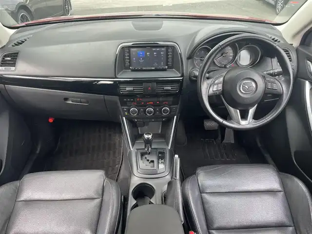 マツダ ＣＸ－５ XD Lパッケージ 愛知県 2013(平25)年 9.6万km ソウルレッドプレミアムメタリック (株)IDOMが運営する【じしゃロン豊川店】の自社ローン専用車両になります。こちらは現金またはオートローンご利用時の価格です。自社ローンご希望の方は別途その旨お申付け下さい/ 純正メモリナビ/　◯ CD再生機能/　◯ DVD再生機能/　◯ BT対応/　◯ フルセグTV/ バックカメラ/ ETC/ 革巻ステアリング/ ステアリングスイッチ/ クルーズコントロール/ オートライト/ レザーシート/ 運転席パワーシート/ フリップダウンモニター/ 前席シートヒーター/ トノカバー/ ウインカーミラー/ ドアバイザー/ 純正フロアマット