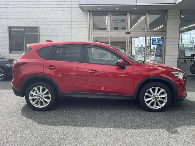 マツダ ＣＸ－５ XD Lパッケージ 愛知県 2013(平25)年 9.6万km ソウルレッドプレミアムメタリック (株)IDOMが運営する【じしゃロン豊川店】の自社ローン専用車両になります。こちらは現金またはオートローンご利用時の価格です。自社ローンご希望の方は別途その旨お申付け下さい/ 純正メモリナビ/　◯ CD再生機能/　◯ DVD再生機能/　◯ BT対応/　◯ フルセグTV/ バックカメラ/ ETC/ 革巻ステアリング/ ステアリングスイッチ/ クルーズコントロール/ オートライト/ レザーシート/ 運転席パワーシート/ フリップダウンモニター/ 前席シートヒーター/ トノカバー/ ウインカーミラー/ ドアバイザー/ 純正フロアマット