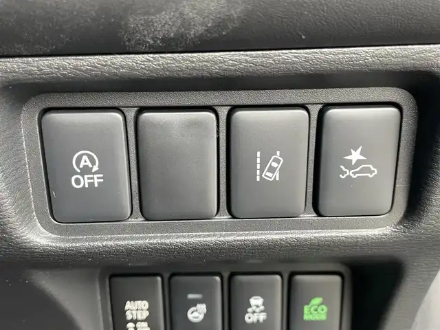 三菱 デリカＤ：５ P 福島県 2023(令5)年 0.1千km ブラックダイヤモンド 純正10.1型ナビ/【Bluetooth/CD/DVD/フルセグTV/HDMI】/マルチアラウンドモニター/ドライブレコーダー（SDなし）/ETC/電動サイドステップ/シートヒーター/ハンドルヒーター/e-アシスト/・衝突被害軽減ブレーキシステム/・車線逸脱警報システム/・レーダークルーズコントロールシステム/・オートマチックハイビーム/・誤発進抑制機能/・後側方車両検知警報システム/・後退時交差車両検知警報システム/両側パワースライドドア/革調シートカバー/LEDライト/パドルシフト/オートホールド/電動パーキングブレーキ/スマートキー