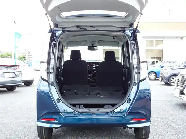 トヨタ ルーミー カスタムG－T 千葉県 2025(令7)年 0.1千km レーザーブルークリスタルシャイン 【登録済未使用車】/純正ディスプレイオーディオ/・フルセグTV/・バックカメラ/・Apple CarPlay/・Bluetooth/・Android Auto/スマートアシスト/・衝突回避支援ブレーキ/・先行車発進お知らせ機能/・クルーズコントロール/・アイドリングストップ/・コーナーセンサー/両側パワースライドドア/純正フロアマット/ウィンカーミラー/スマートキー2本/保証書