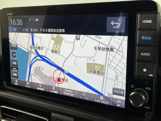 ホンダ フリード ハイブリット e:HEV クロスター 福岡県 2025(令7)年 0.1千km メテオロイドグレーメタリック 登録済未使用車/純正9インチナビ（LXM-242ZFNi)/フルセグ/Ｂｌｕｅｔｏｏｔｈ/AppleCarPiay/AndroidAuto/USB/両側パワースライドドア　/ホンダセンシング　/衝突軽減/踏み間違い防止/先行車発進お知らせ/レーダークルーズコントロール/ロードサインアシスト/Ｗエアコン/バックカメラ/シートヒーター/プッシュスタート/スマートキー/スペアキー/保証書/取扱説明書