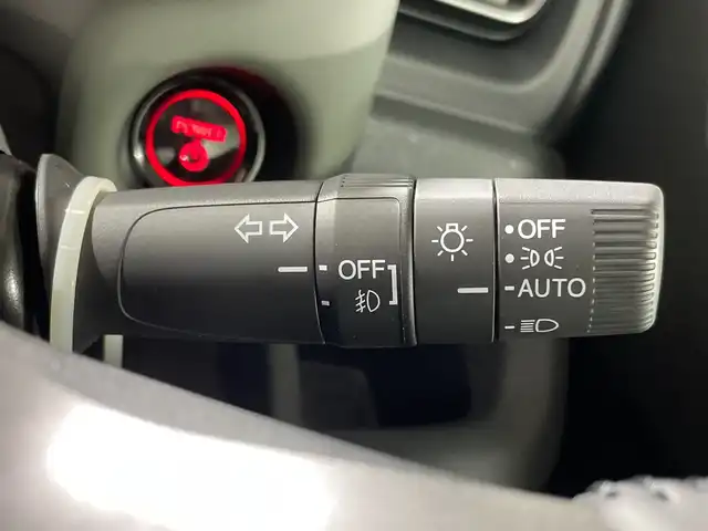 ホンダ フリード ハイブリット e:HEV クロスター 福岡県 2025(令7)年 0.1千km メテオロイドグレーメタリック 登録済未使用車/純正9インチナビ（LXM-242ZFNi)/フルセグ/Ｂｌｕｅｔｏｏｔｈ/AppleCarPiay/AndroidAuto/USB/両側パワースライドドア　/ホンダセンシング　/衝突軽減/踏み間違い防止/先行車発進お知らせ/レーダークルーズコントロール/ロードサインアシスト/Ｗエアコン/バックカメラ/シートヒーター/プッシュスタート/スマートキー/スペアキー/保証書/取扱説明書