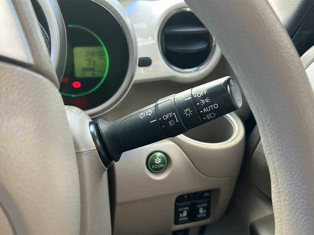 ホンダ Ｎ ＢＯＸ G SSパッケージ 広島県 2017(平29)年 5万km プレミアムアイボリーP 禁煙車/あんしんパッケージ/・シティブレーキアクティブシステム（低速域衝突軽減ブレーキ＋誤発進抑制機能）/・W+サイド＋サイドカーテンエアバック/純正ナビ（VXM-174VFi）/・フルセグ/CD/DVD/SD/BT/バックカメラ/ステアリングスイッチ/オートライト/HIDヘッドライト/フォグランプ/シートヒーター/オートリトラミラー/電動格納ウィンカーミラー/リアサンシェード/ドライブレコーダー（BM-FW601）/ETC/純正14インチアルミホイール