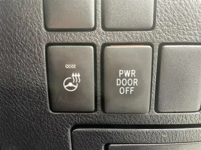 トヨタ ヴェルファイア Z Gエディション 鹿児島県 2016(平28)年 5万km 黒 禁煙車/９インチ純正ナビ/　JBLプレミアムサウンド/バックカメラ/純正フリップダウンモニター/トヨタセーフティセンス/　・プリクラッシュセーフティー/　・ロードサインアシスト/　・クリアランスソナー/　・先行者発信告知/パワーオットマン/ハンドルヒーター/シートメモリー/純正ドアバイザー/純正フロアマット/ブレーキホールド/LEDヘッドライト/フォグランプ/ETC