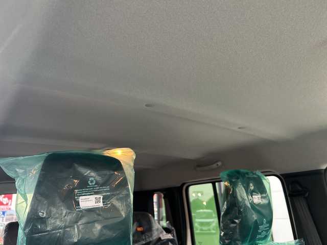 スズキ ジムニー ノマド FC 岐阜県 2025(令7)年 0.1千km アークティックホワイトパール 登録時走行距離２５ｋｍ/レーダークルーズコントロール/ダウンアシスト/シートヒーター/コーナーセンサー/オートライト/レーンキープアシスト/純正アルミホイール/衝突軽減システム/ミラーヒーター/電動格納ミラー/４ＷＤ/プッシュボタン/横滑り防止装置