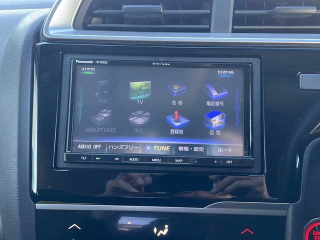 ホンダ フィット 13G Fパッケージ 三重県 2019(令1)年 3.6万km クリスタルブラックパール 社外ナビ/バックカメラ/レーダークルーズコントロール/レーンキープアシスト/社外ＥＴＣ/電動格納ミラー/横滑り防止装置/衝突被害軽減システム/盗難防止装置/ＵＳＢ入力/Bluetooth接続/CD/DVD再生/禁煙車