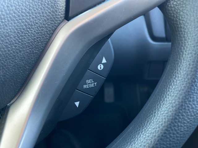 ホンダ フィット 13G Fパッケージ 三重県 2019(令1)年 3.6万km クリスタルブラックパール 社外ナビ/バックカメラ/レーダークルーズコントロール/レーンキープアシスト/社外ＥＴＣ/電動格納ミラー/横滑り防止装置/衝突被害軽減システム/盗難防止装置/ＵＳＢ入力/Bluetooth接続/CD/DVD再生/禁煙車