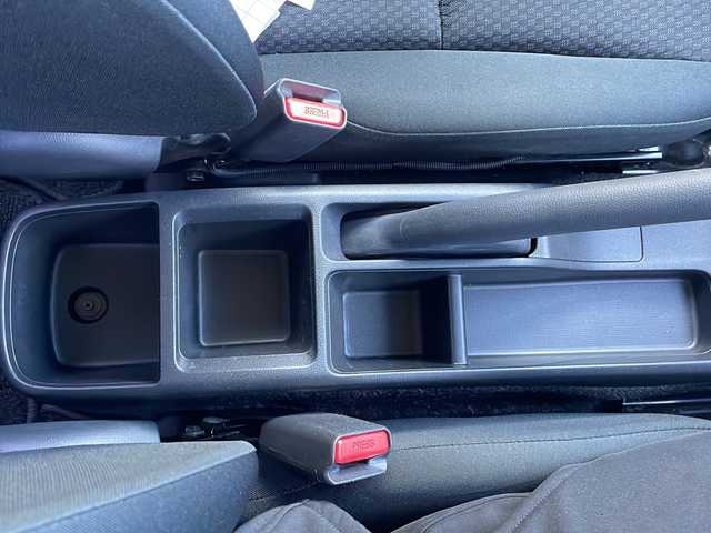 ホンダ フィット 13G Fパッケージ 三重県 2019(令1)年 3.6万km クリスタルブラックパール 社外ナビ/バックカメラ/レーダークルーズコントロール/レーンキープアシスト/社外ＥＴＣ/電動格納ミラー/横滑り防止装置/衝突被害軽減システム/盗難防止装置/ＵＳＢ入力/Bluetooth接続/CD/DVD再生/禁煙車