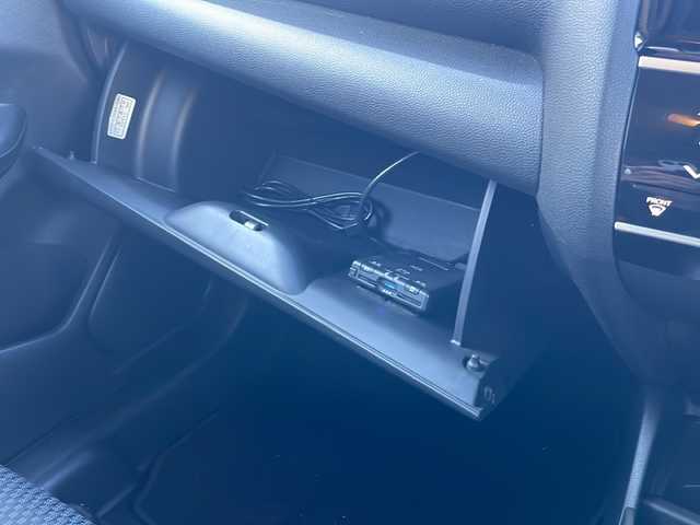 ホンダ フィット 13G Fパッケージ 三重県 2019(令1)年 3.6万km クリスタルブラックパール 社外ナビ/バックカメラ/レーダークルーズコントロール/レーンキープアシスト/社外ＥＴＣ/電動格納ミラー/横滑り防止装置/衝突被害軽減システム/盗難防止装置/ＵＳＢ入力/Bluetooth接続/CD/DVD再生/禁煙車