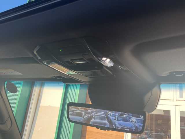 トヨタ ランドクルーザー ２５０ VX 宮崎県 2024(令6)年 1.2万km プラチナホワイトパールマイカ 純正12.3インチディスプレイオーディオ/（フルセグ/BT/HDMI/Miracast）/パノラミックビューモニター/デジタルインナーミラー/ETC2．0/サンルーフ/トヨタセーフティセンス/ブラインドスポットモニター/レーンキープアシスト/クリアランスソナー/レーダークルーズコントロール/前席シートヒーター/エアシート/運転席パワーシート/LEDヘットライト/フォグライト/純正18インチアルミホイール/プッシュエンジンスタート/スマートキー/フロアマット