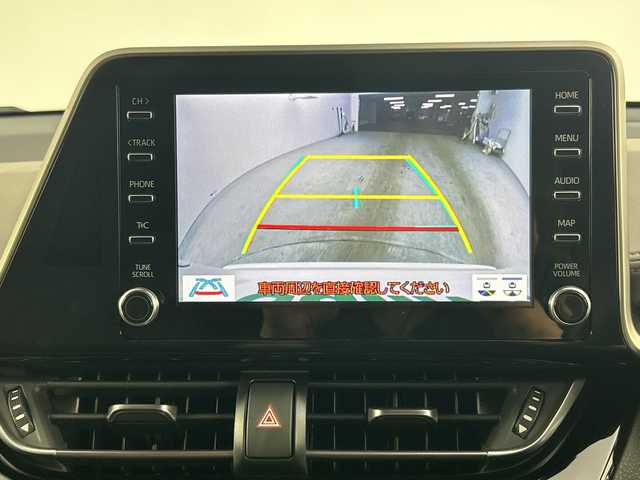 トヨタ Ｃ－ＨＲ G 愛知県 2020(令2)年 3.6万km ホワイトパールクリスタルシャイン 純正8型ディスプレイオーディオ/（Bluetooth/USB）/バックカメラ/トヨタセーフティセンス/・プリクラッシュセーフティ/・オートマチックハイビーム/・ロードサインアシスト/・レーダークルーズコントロール/・レーンディパーチャーアラート/・先行車発進告知/ブラインドスポットモニター/クリアランスソナー/純正ビルトインETC/前後ドライブレコーダー【ZDR-015】/ハーフレザーシート/前席シートヒーター/純正18インチアルミホイール/スマートキー/スペアキー有/LEDヘッドライト/フォグライト/オートライト/電子パーキング/オートブレーキホールド/革巻きステアリング/ステアリングスイッチ/電動格納ミラー/純正フロアマット