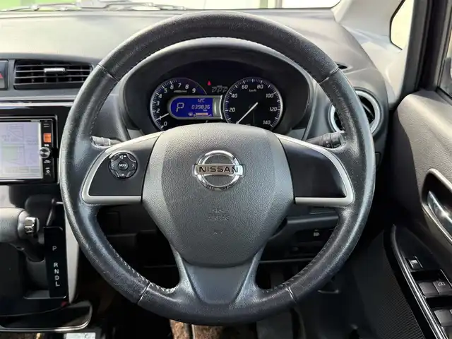 日産 デイズ ハイウェイスターX 道南・函館 2015(平27)年 4万km モカブラウンP ・純正ＳＤナビ（ＢＴ、ＣＤ、ＤＶＤ）/・フルセグＴＶ/・衝突軽減ブレーキ/・全方位カメラ/・前方ドライブレコーダー/・運転席シートヒーター/・スペアキー/・純正エンジンスターター/・プッシュスタート/・ＥＴＣ