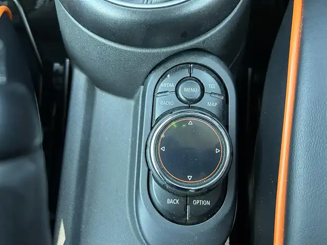ＭＩＮＩ ミニ クーパー S 岡山県 2014(平26)年 7.5万km ボルカニックオレンジ 純正HDDナビ/AM、FM、Bluetooth、AUX、USB/ETC/スカッフプレート/フロントフォグ/リアフォグ/ELDINEシートカバー/アディショナルライト/ミラー一体型前後ドライブレコーダー