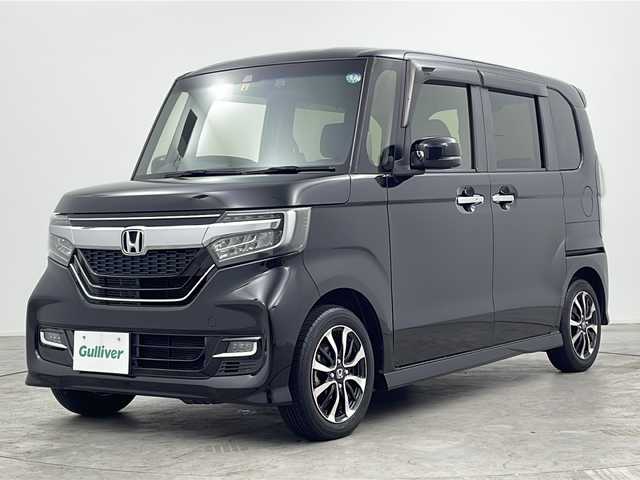 ホンダ Ｎ ＢＯＸ カスタム G L ホンダセンシング 三重県 2018(平30)年 1.9万km クリスタルブラックパール 禁煙車/純正SDナビ/・Bluetooth・フルセグ・CD/DVD・USB・SD/ホンダセンシング/衝突軽減ブレーキ/レーンキープアシスト/レーダークルーズコントロール/コーナーセンサー/ナビ連動ドラレコ/バックカメラ/片側パワースライドドア/ＬＥＤヘッドライト/ＬＥＤフォグ/ビルドインＥＴＣ/プッシュスタート/スペアキー